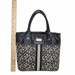 Vintage Tommy Hilfiger Y2K Monogram Handbag - Black and Beige Logomania